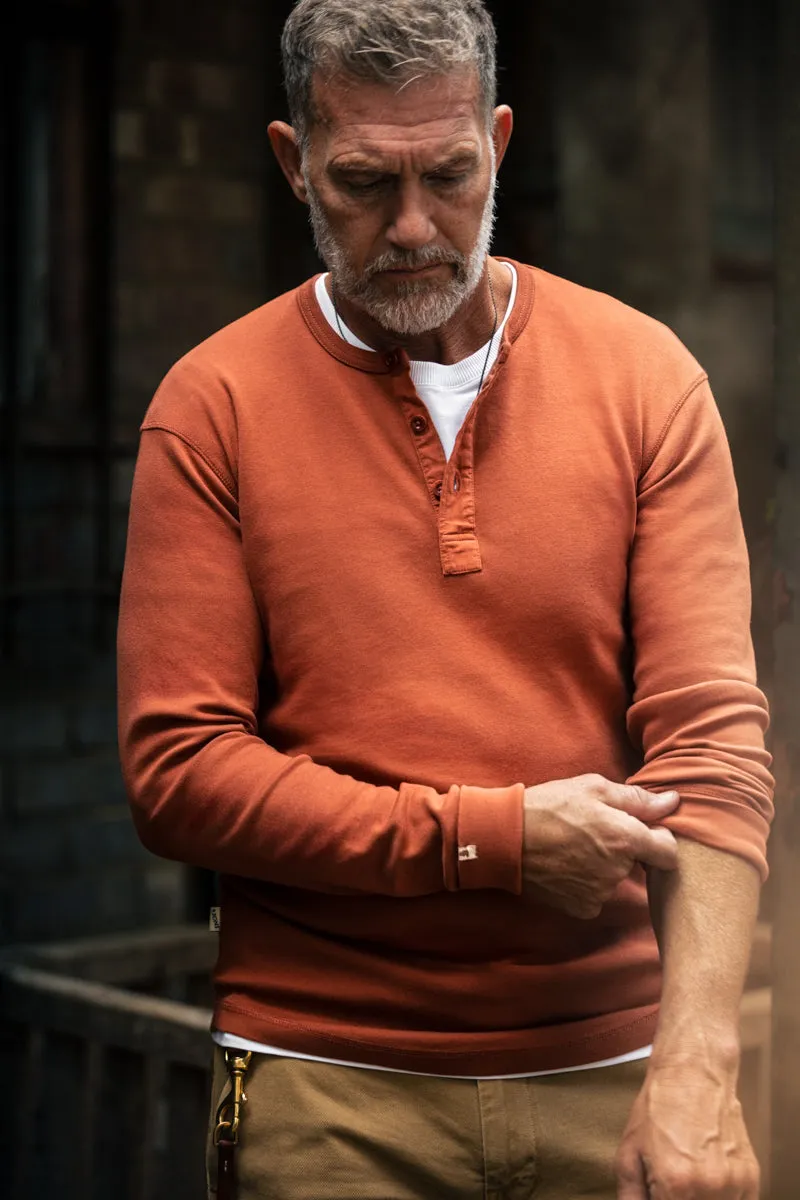 &SONS The New Elder Henley Shirt Auburn