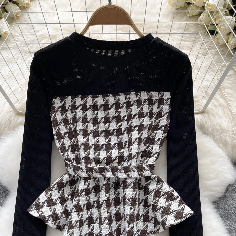 Elegant Houndstooth Color-blocking Top