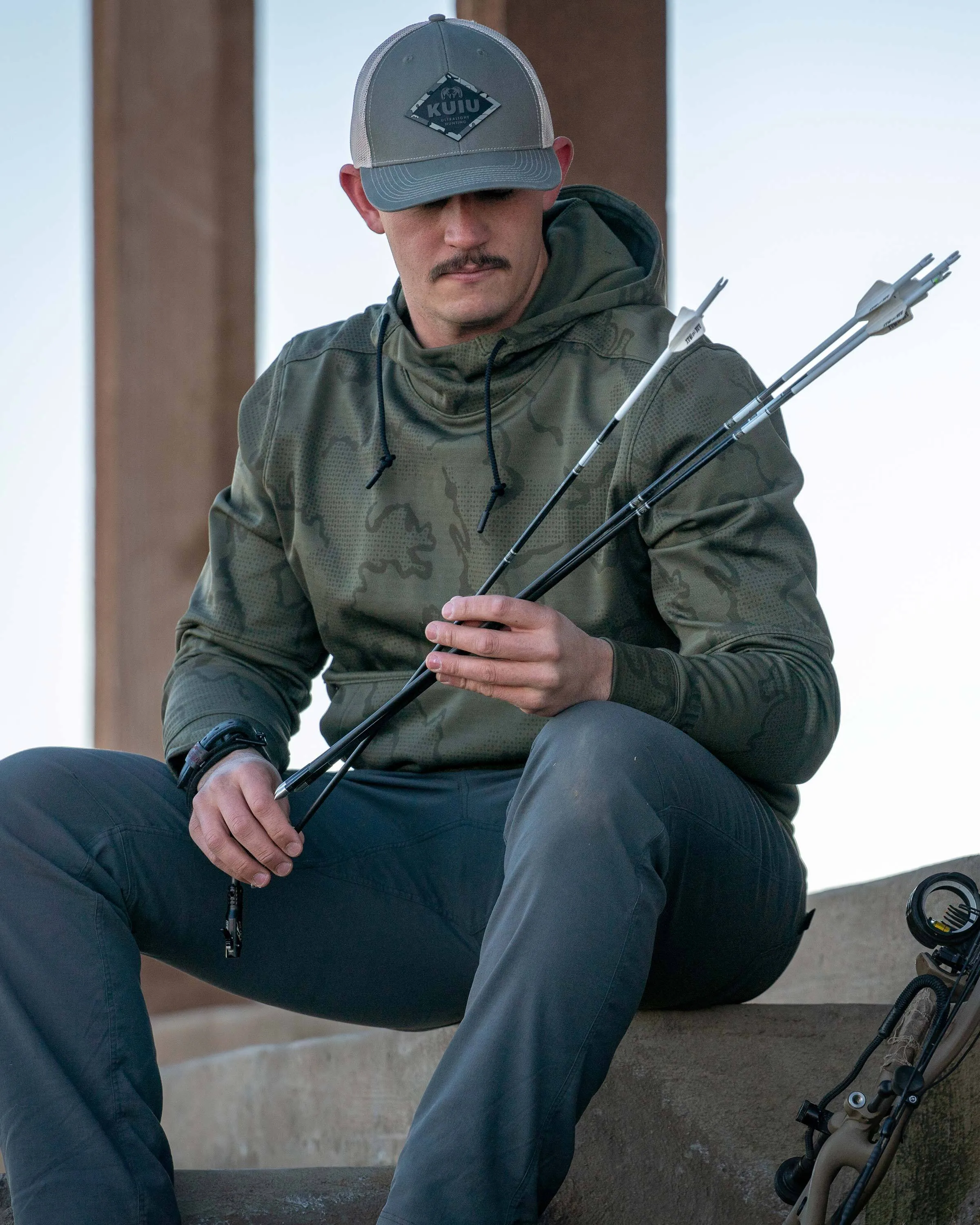 Performance Fleece Tech Hoodie | Olive Tonal