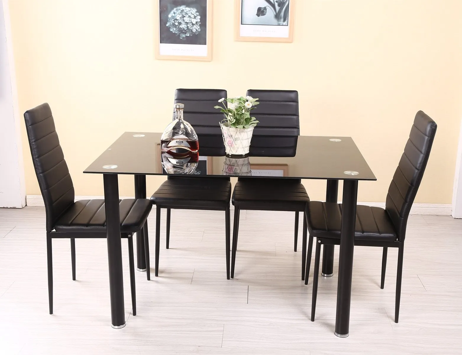 Rosadita - Five Piece Dining Set