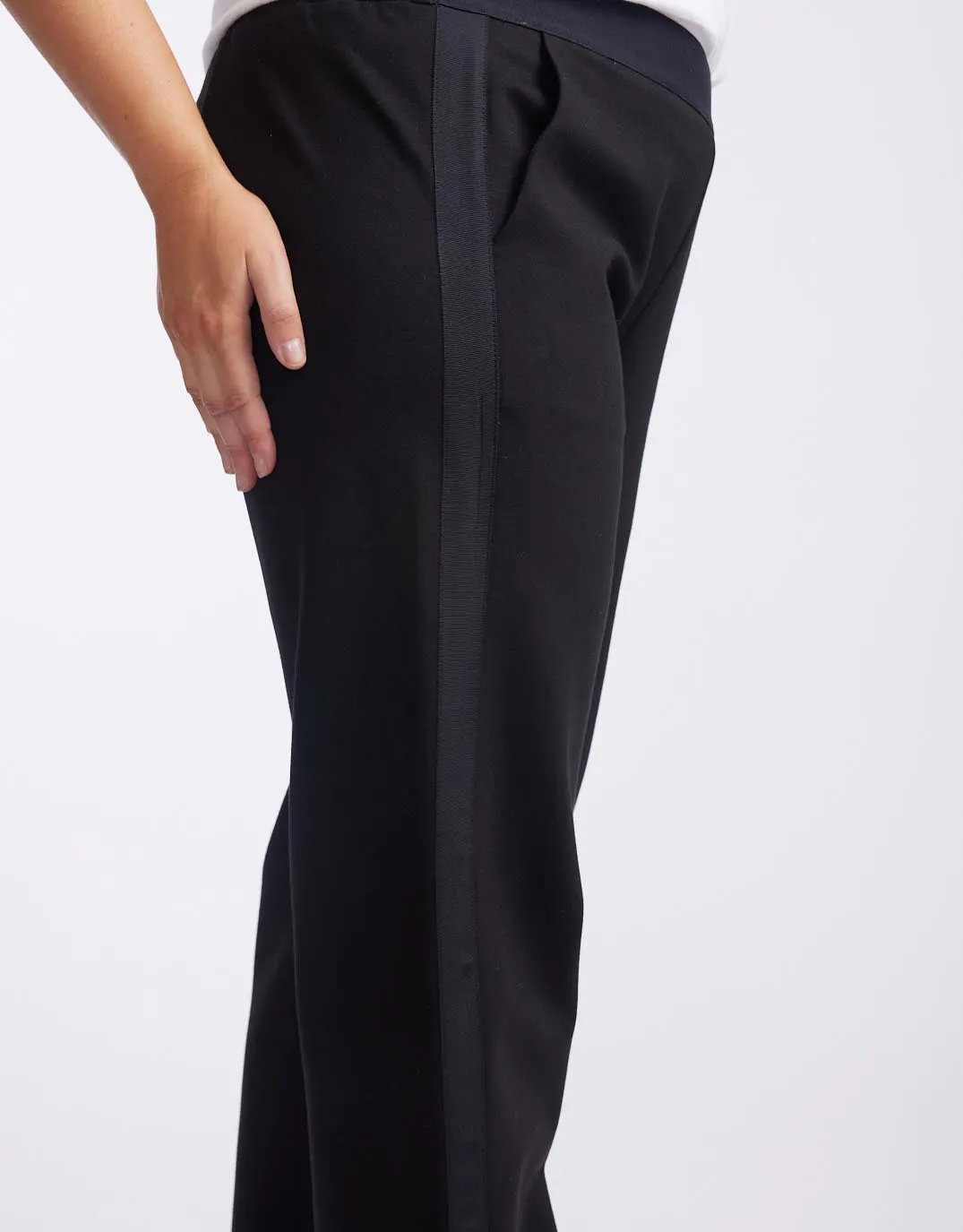 Timeless Straight Leg Ponte Pant - Black On Black